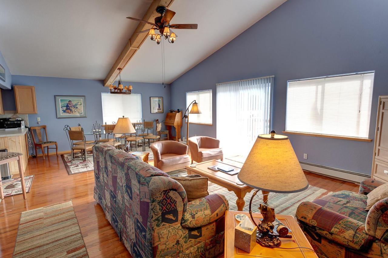 Sea Parrot Inn Seldovia 외부 사진