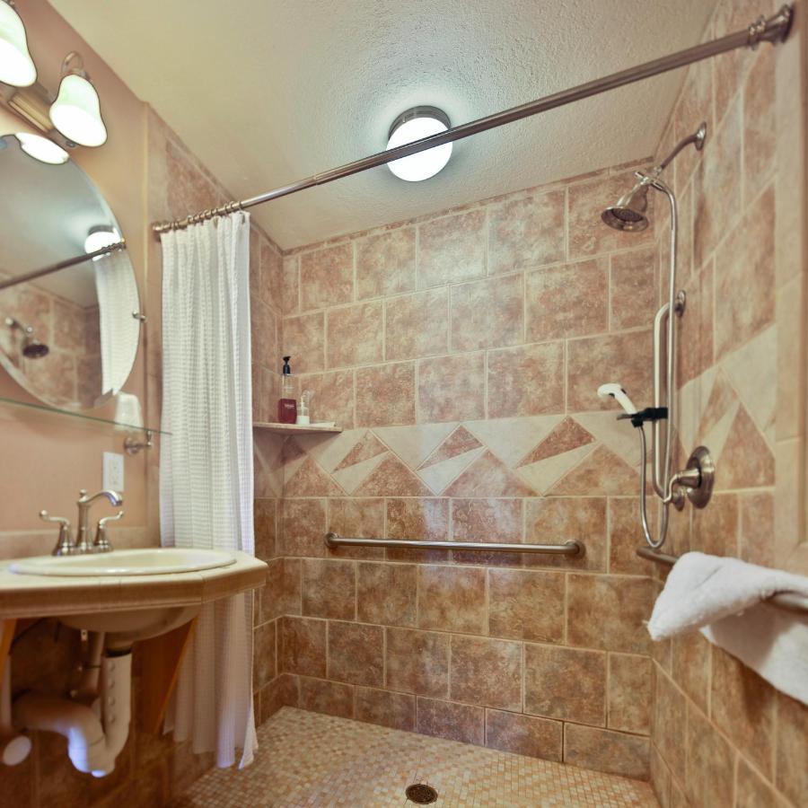 Sea Parrot Inn Seldovia 외부 사진